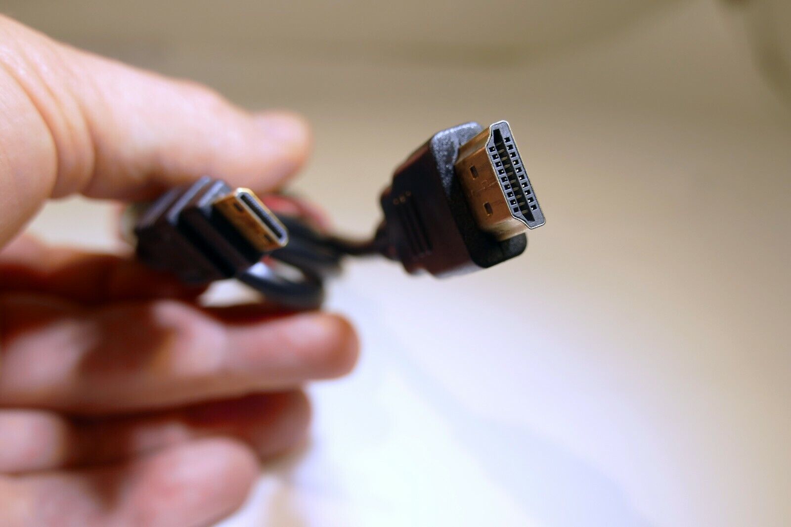 HDMI Video Cable Mini  Male to M Male 3 feet long