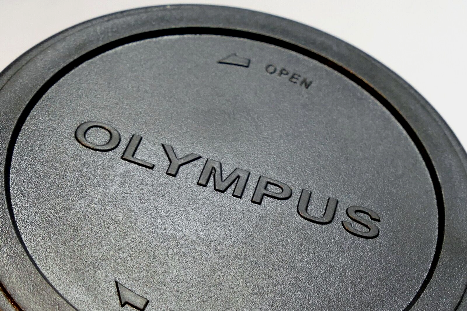 LR-1 OM Rear Lens Cap Olympus manual focus Zuiko lenses 50mm f1.8