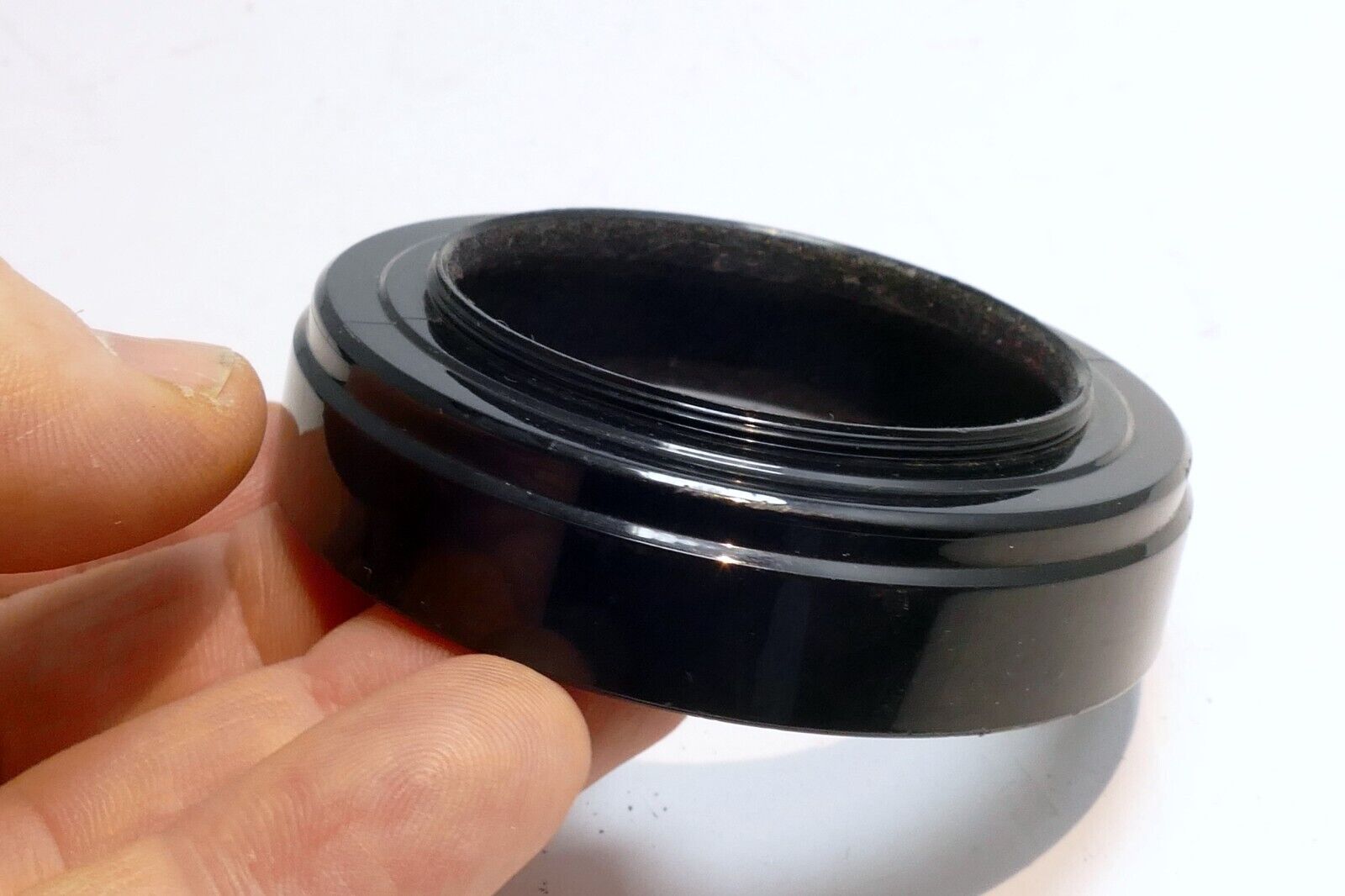 52mm Plastic Threaded Lens Hood Shade for 28mm f2.8 Wide Angle