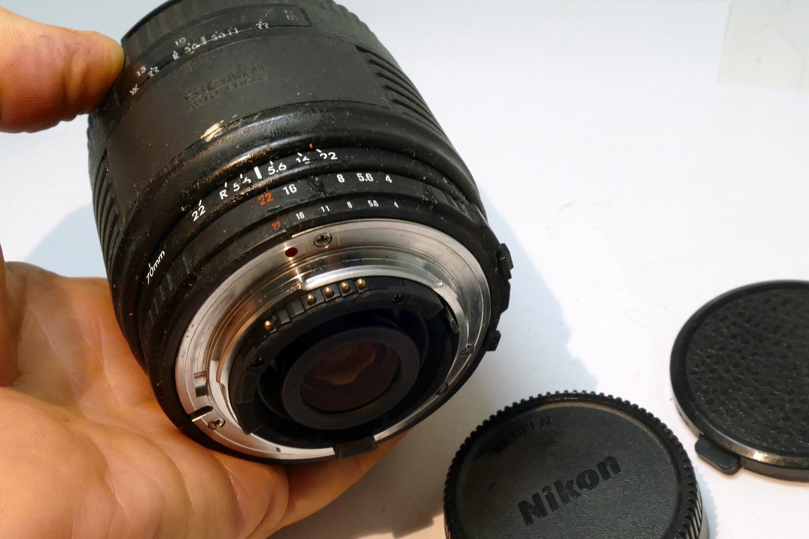 Sigma UC 70-210mm f4-5.6  Ai-s AF lens for Nikon FE FM10 cameras