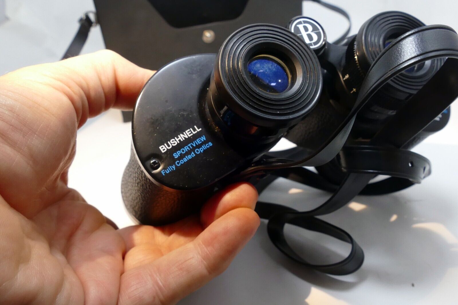 Bushnell Zoom Insta-Focus BINOCULARS 7X35 Wide Angle Sportview