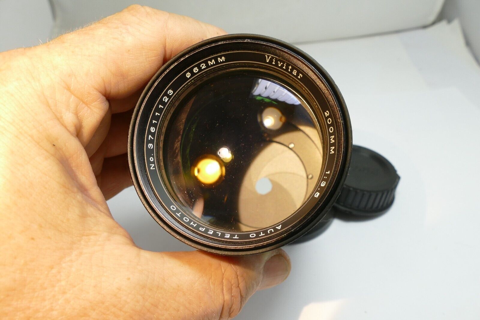 Vivitar 200mm f3.5 lens Non Ai  F mount  manual focus prime telephoto
