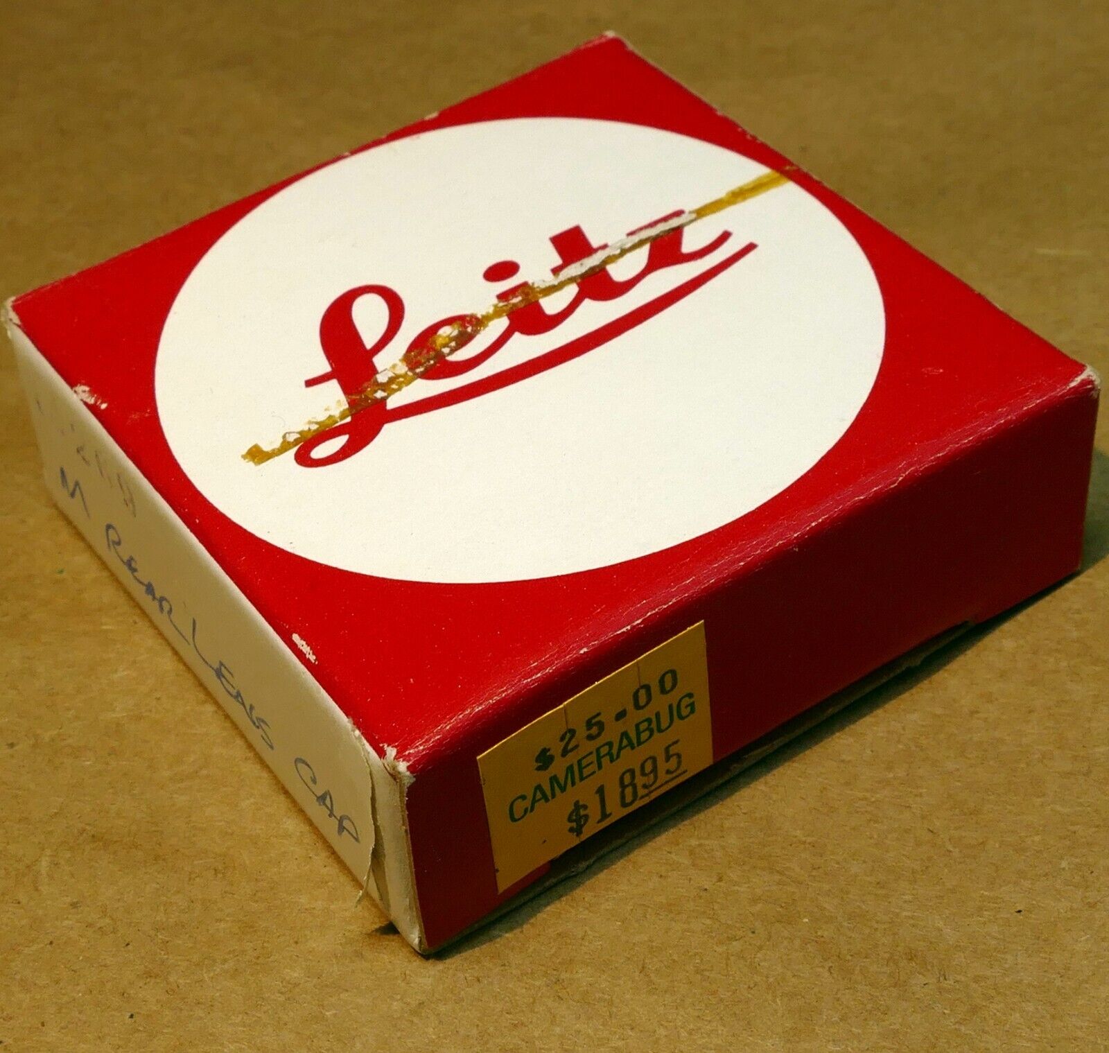 Empty Box for LEICA 14269 M cap  ( just an empty box)