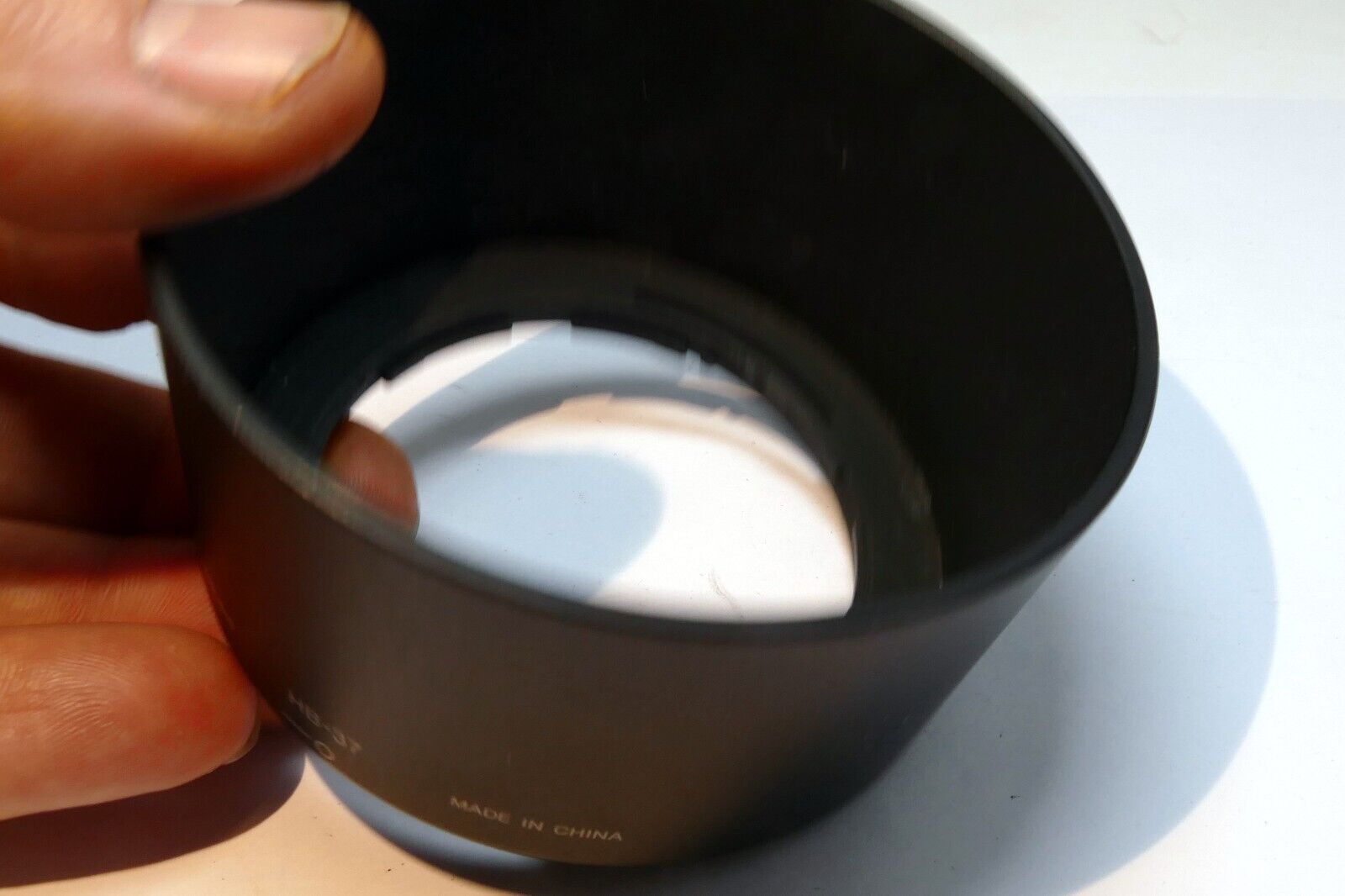 Nikon HB-37 HB37 Lens Hood Shade DX AF-S Nikkor MICRO 85mm f3.5 VR 55-200mm ED