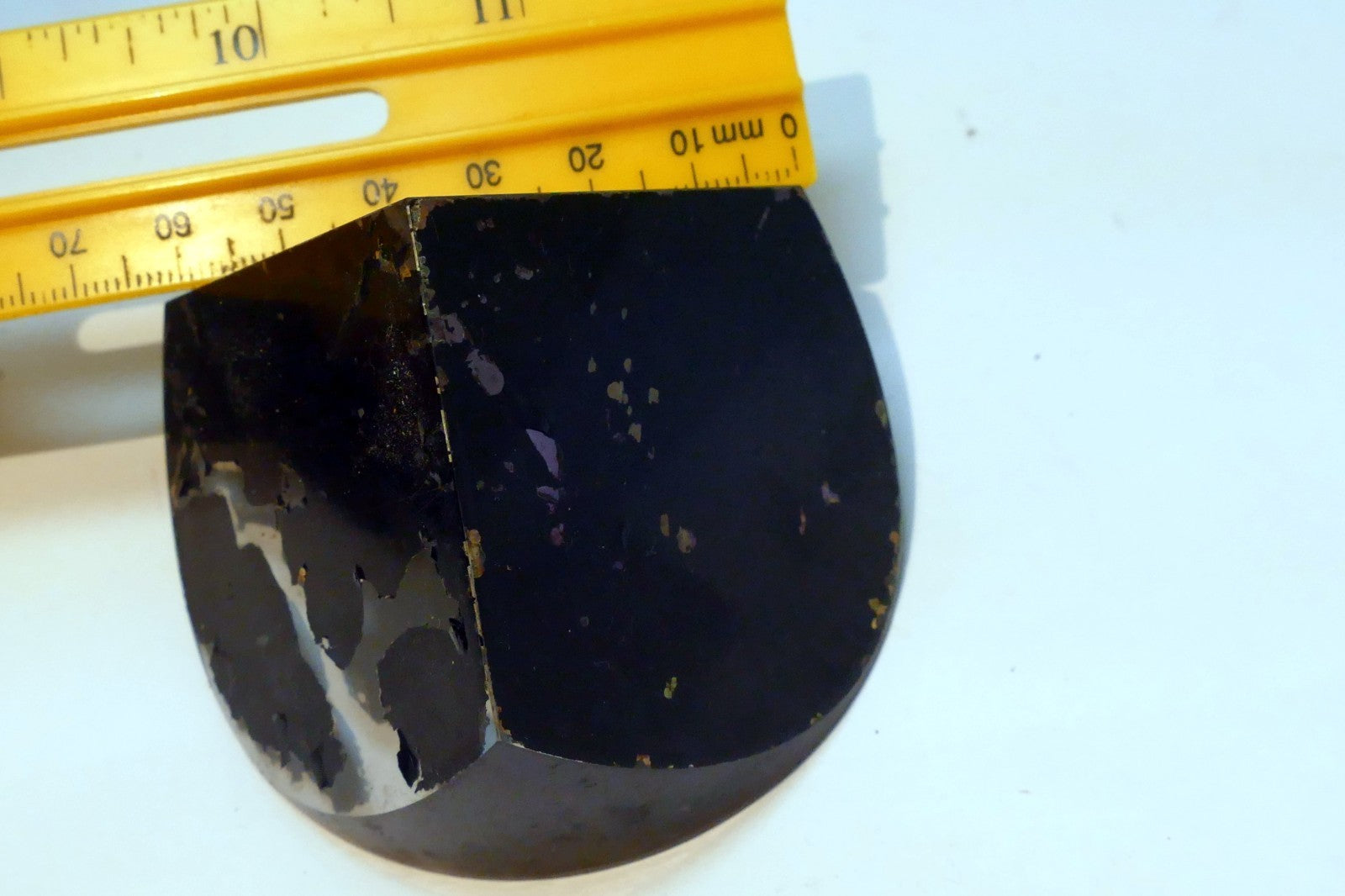 POMCO 2.8" OD Round 90 degree prism corner cube