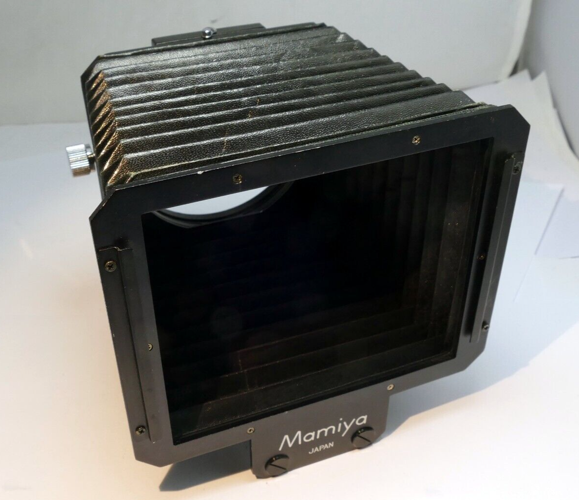 Mamiya 645 Pro Bellows Lens Hood (missing lens ring)