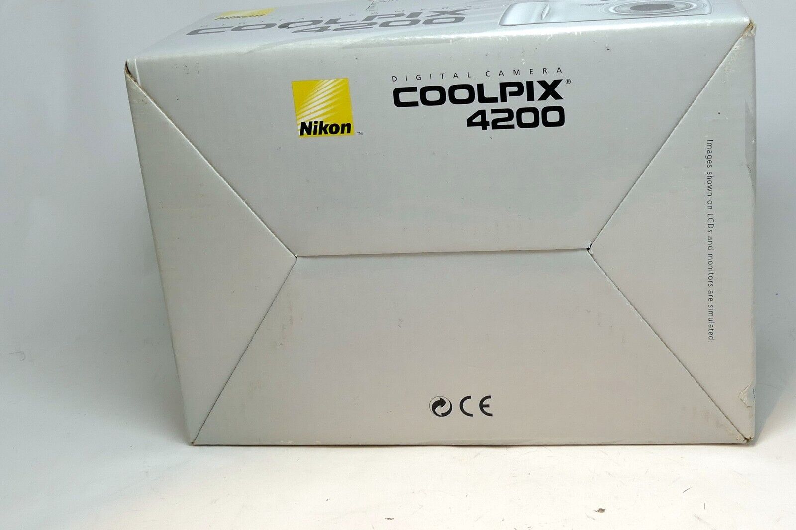 Empty Box  for Nikon Coolpix 4200 camera