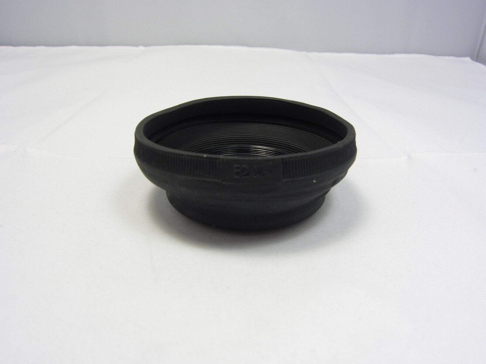 Generic Brand 52mm screw in Rubber Lens Hood Made in Korea vintage