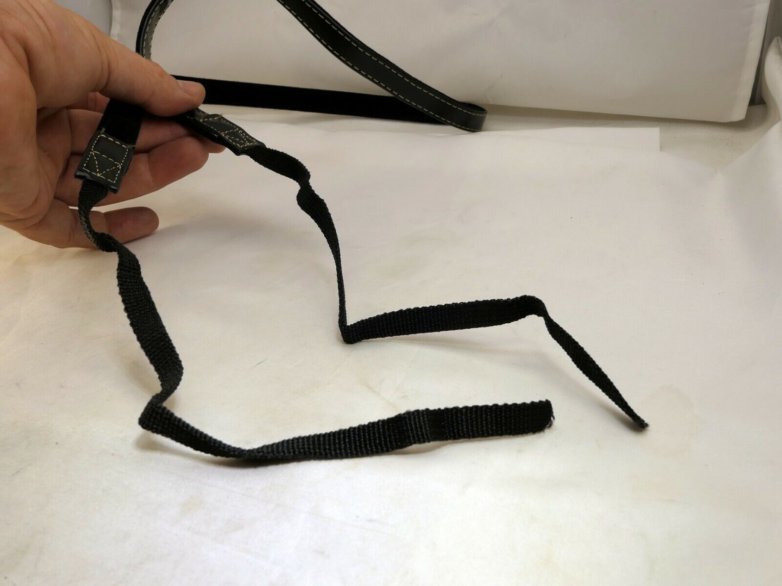 1.5cm  wide/narrow Neck Shoulder Strap for camera Brown (missing both buckles)