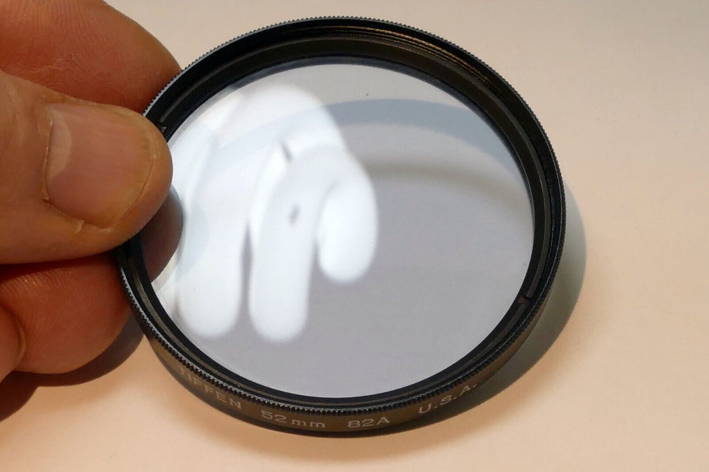 TIFFEN 52mm Filter 82A  made in USA increase by 200K to 3200K