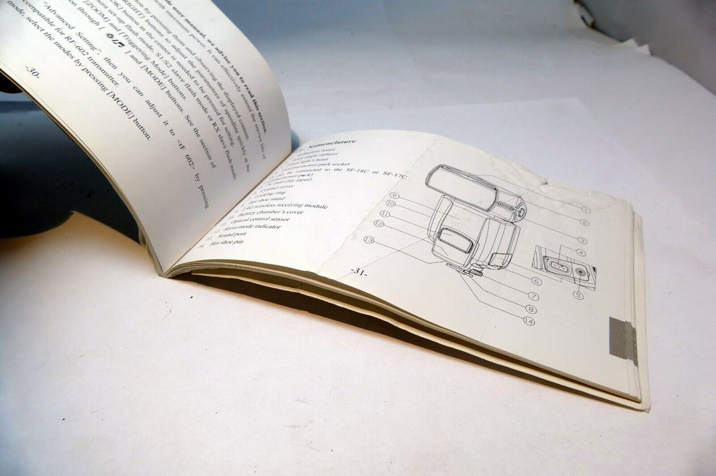 Yongnuo Speedlite YN-560 Shoe Mount Flash Guide Book Manual User