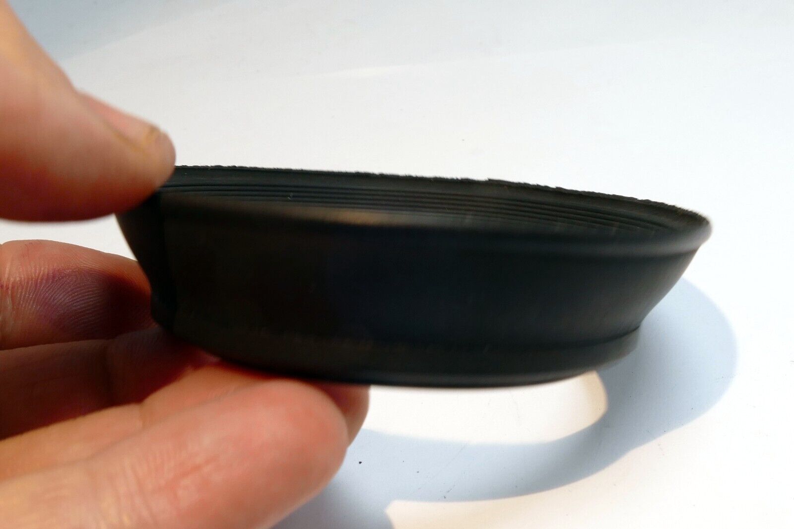 62mm Collapsible Rubber Lens Hood Shade for 70-210mm zoom double threaded