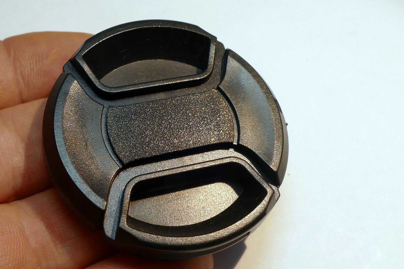 Front 49mm Lens cap snap on type   plastic black