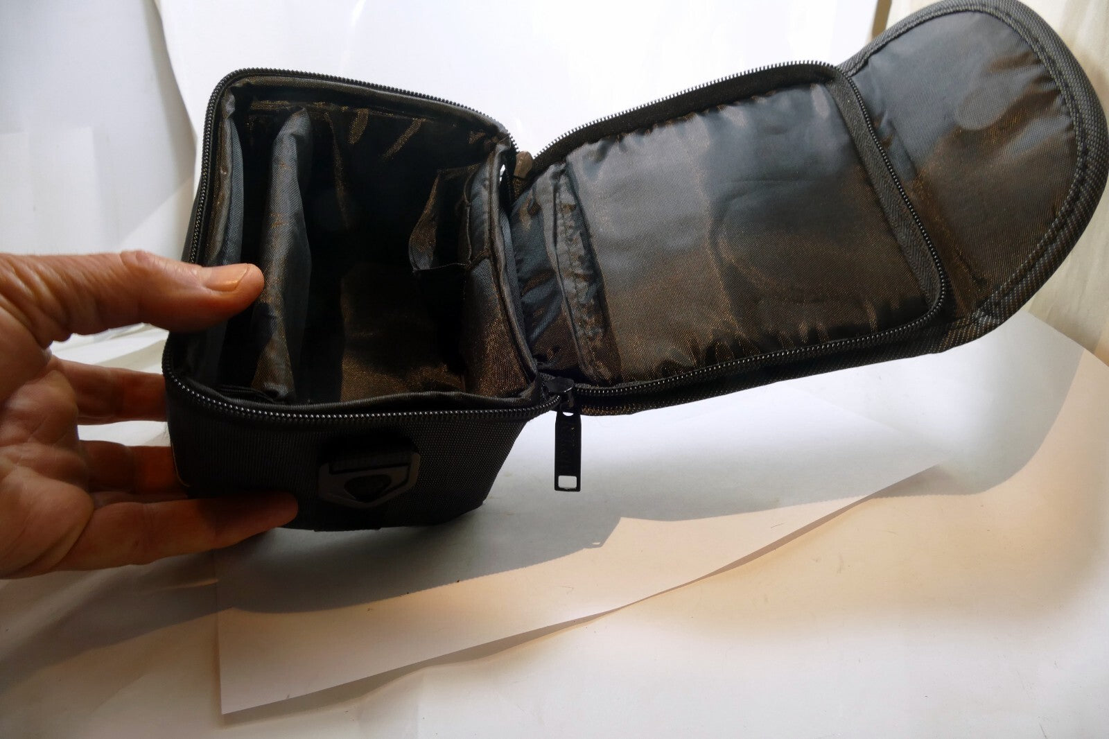 Nikon Soft Case Pouch for Coolpix camera small 6X4X4" - missing strap - OEM