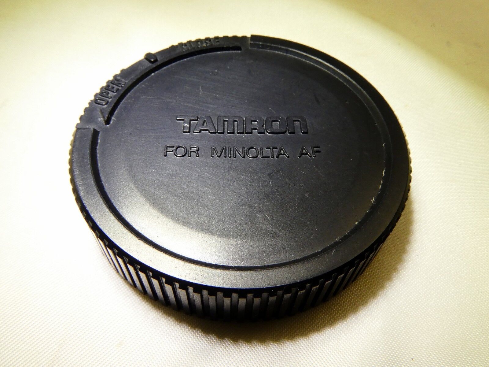 Tamron AF bayonet lens mount Rear Lens Cap for Minolta Maxxum Sony DT twist on