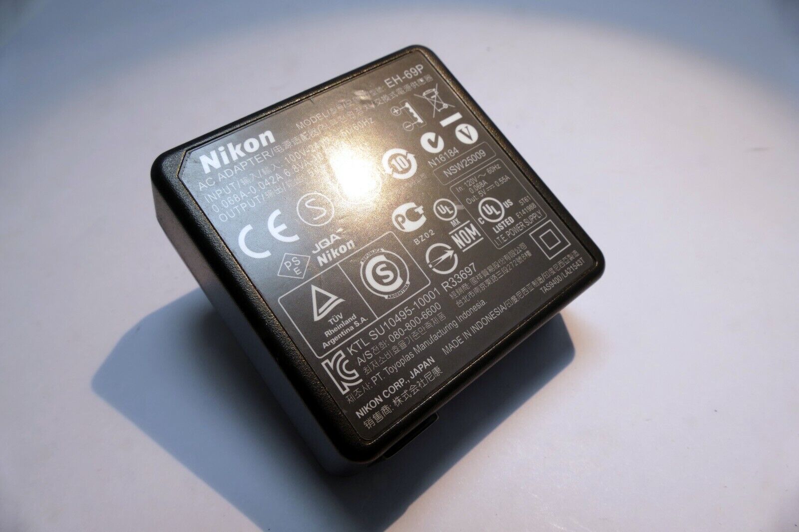 Nikon EH-69P AC USB battery charger adapter for Coolpix cameras Genuine Original