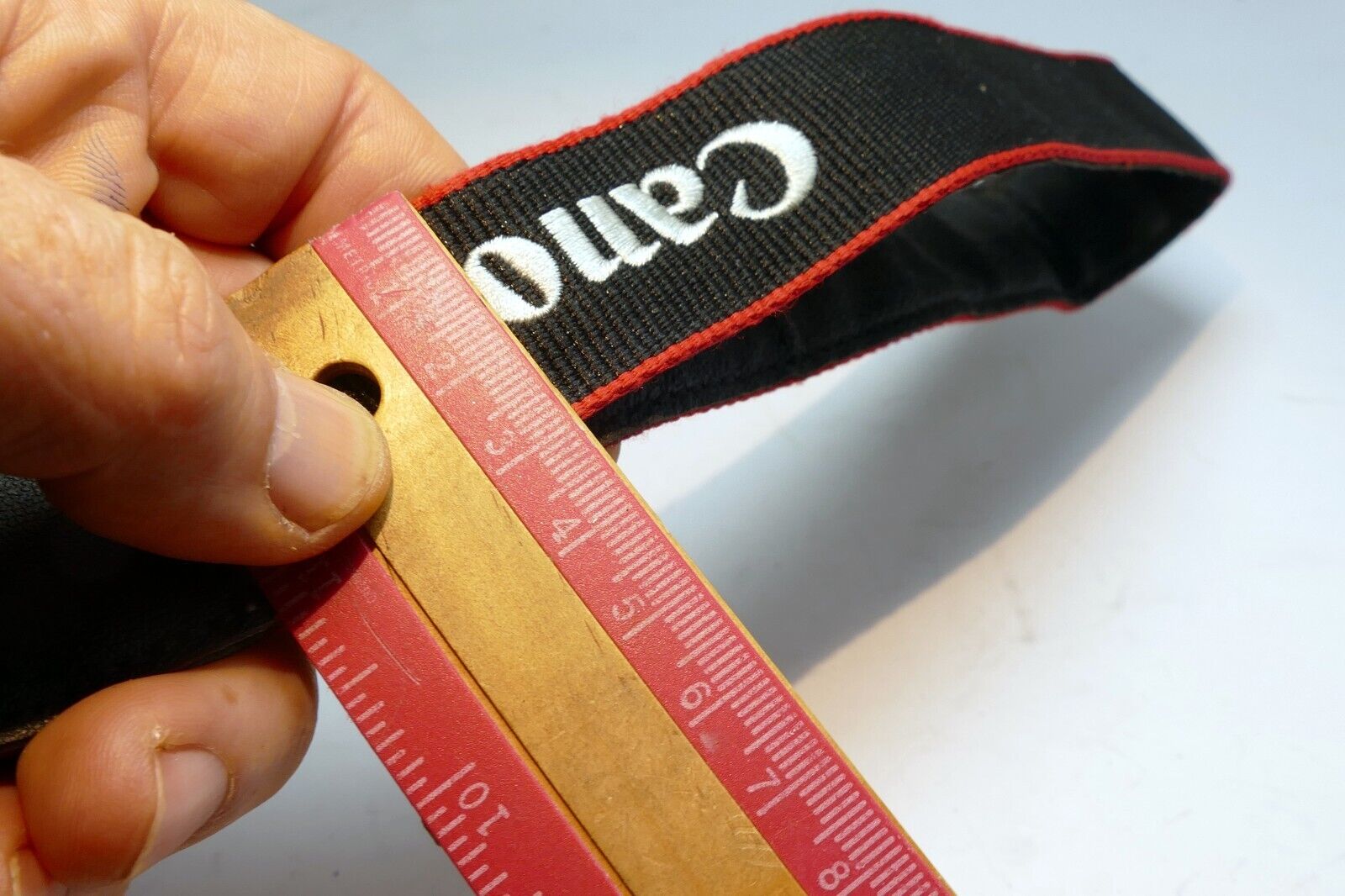 Canon EOS Digital Camera Neck Shoulder Strap 3cm wide embossed knitted Genuine