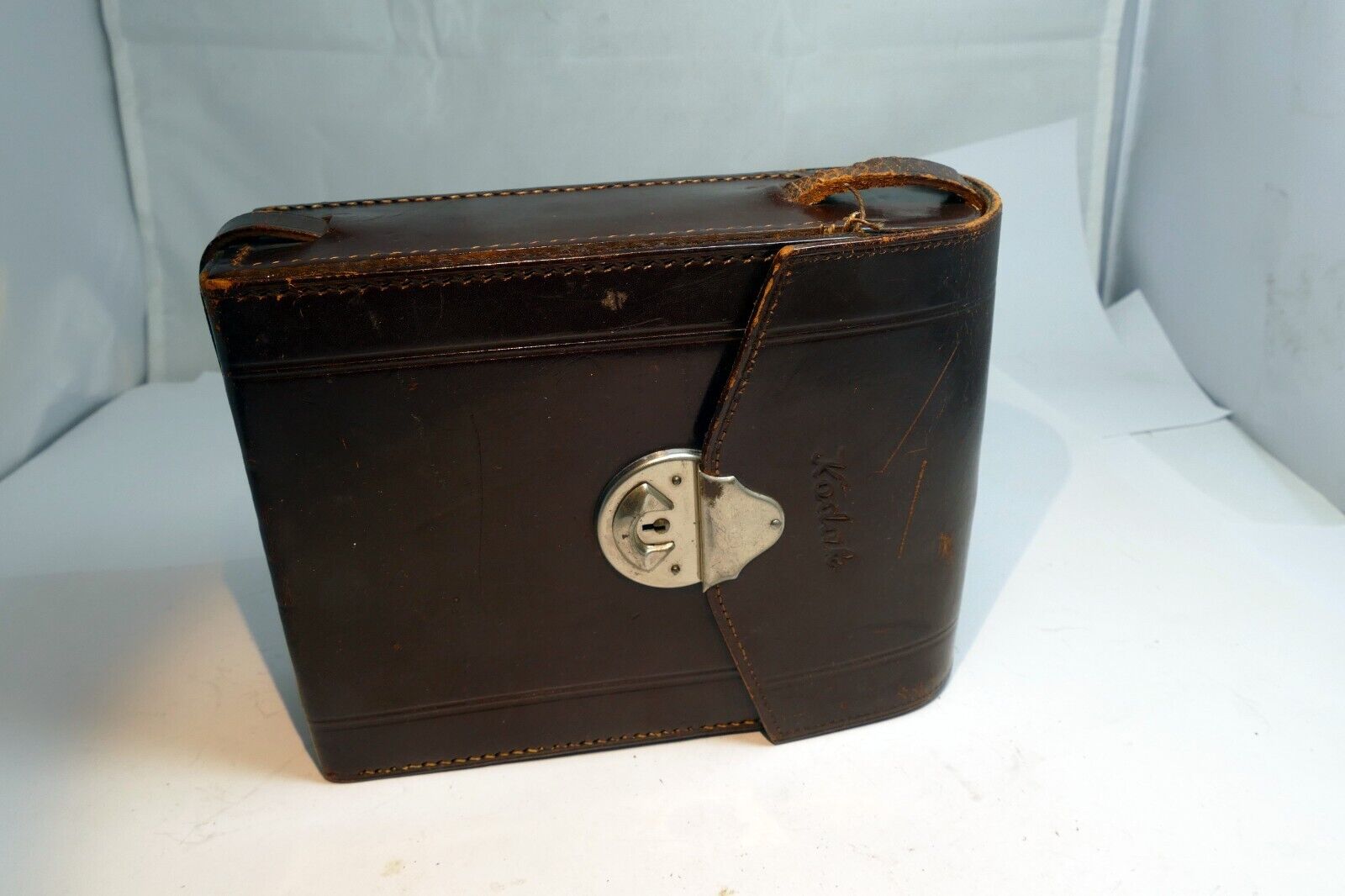 KODAK folding CAMERA MESSENGER CASE  leather genuine - vintage EOM
