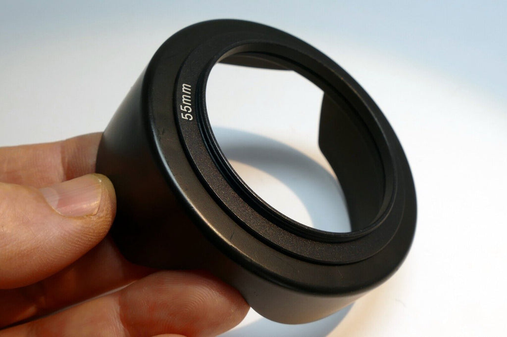 55mm Petal shaped Lens Hood Shade for 18-55mm IS lenses