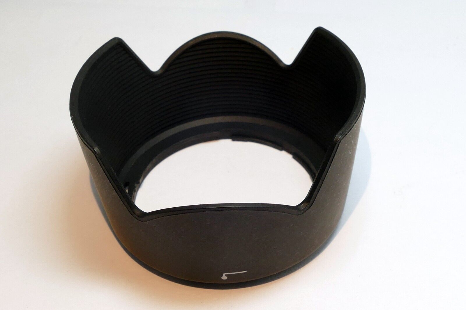 4126R Lens hood Shade for 55-200mm