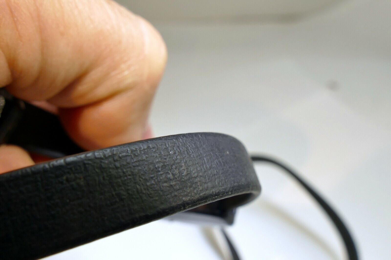 Minolta Black Vinyl Genuine Camera Neck Strap SR-3 SR-7 SR-2 vintage OEM