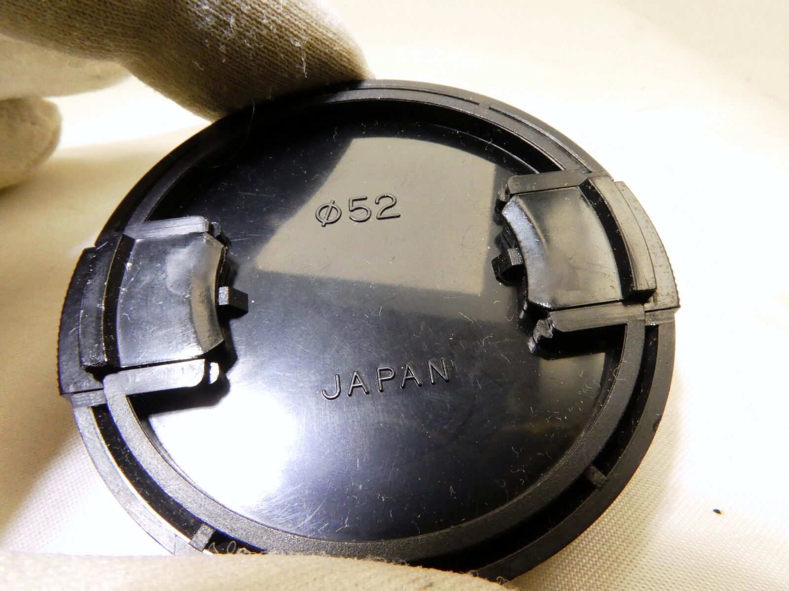 Sakar 52mm Front Lens Cap snap on vintage manual focus