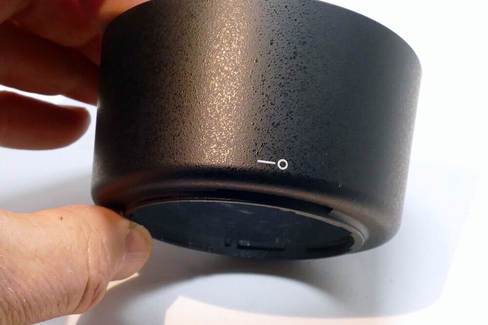 NIKON HB-37 Lens Hood Shade for AF-S VR 85mm f3.5 Nikkor  OEM Original