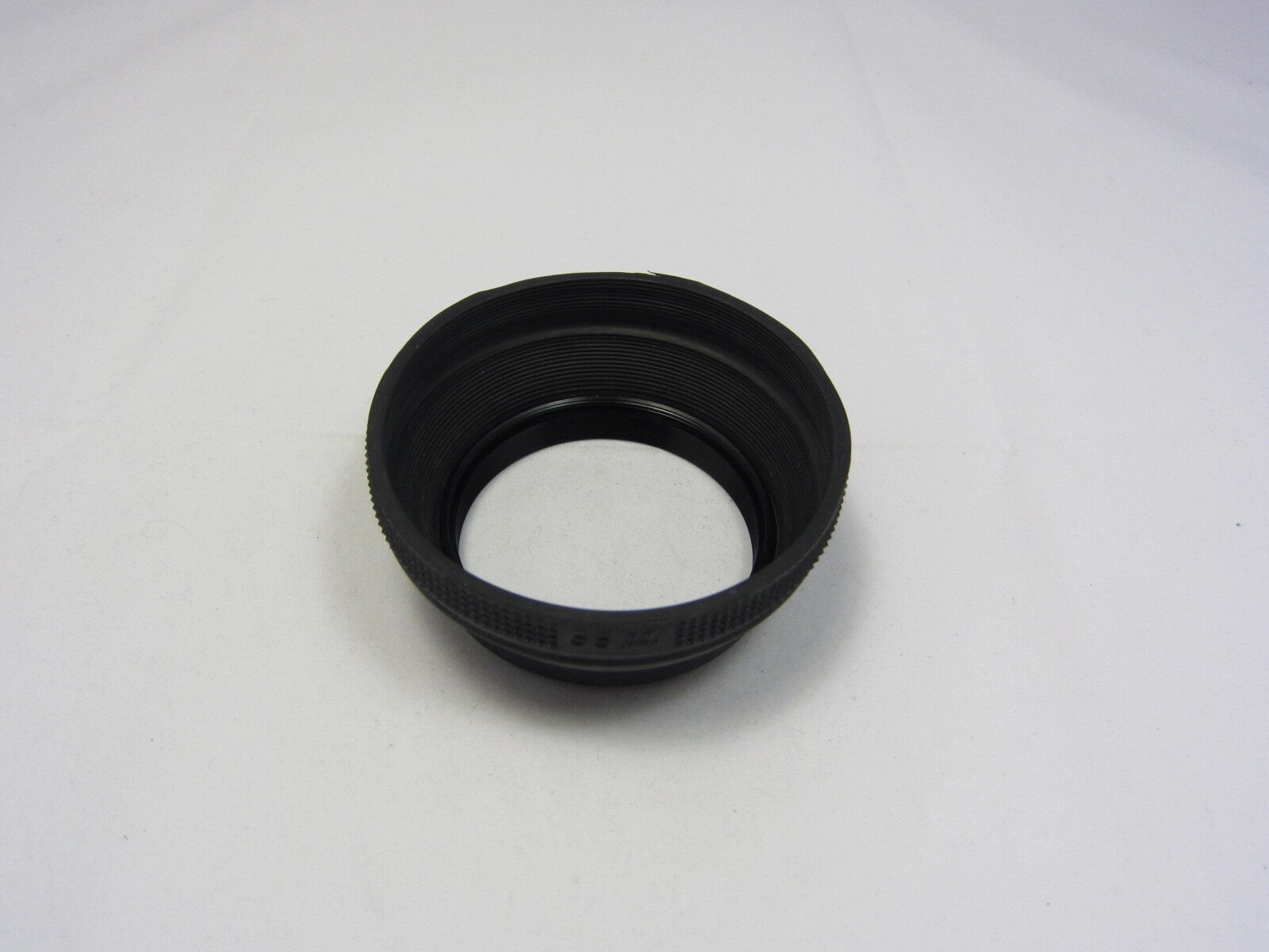 Used Unknown Brand 55mm Collapsible Rubber Lens Hood Made in Japan N102039