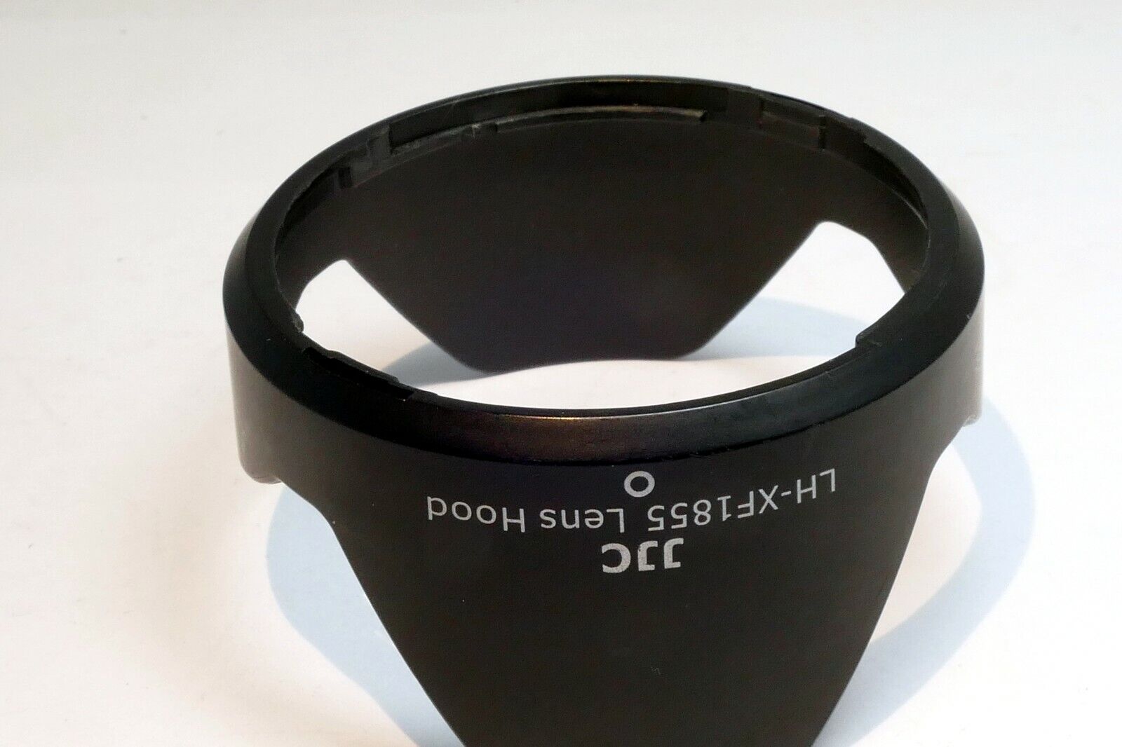Replacement Lens Hood Shade for  14mm/18-55mm XF 14 f2.8 R, XF 18-55 mm f2.8-4 R