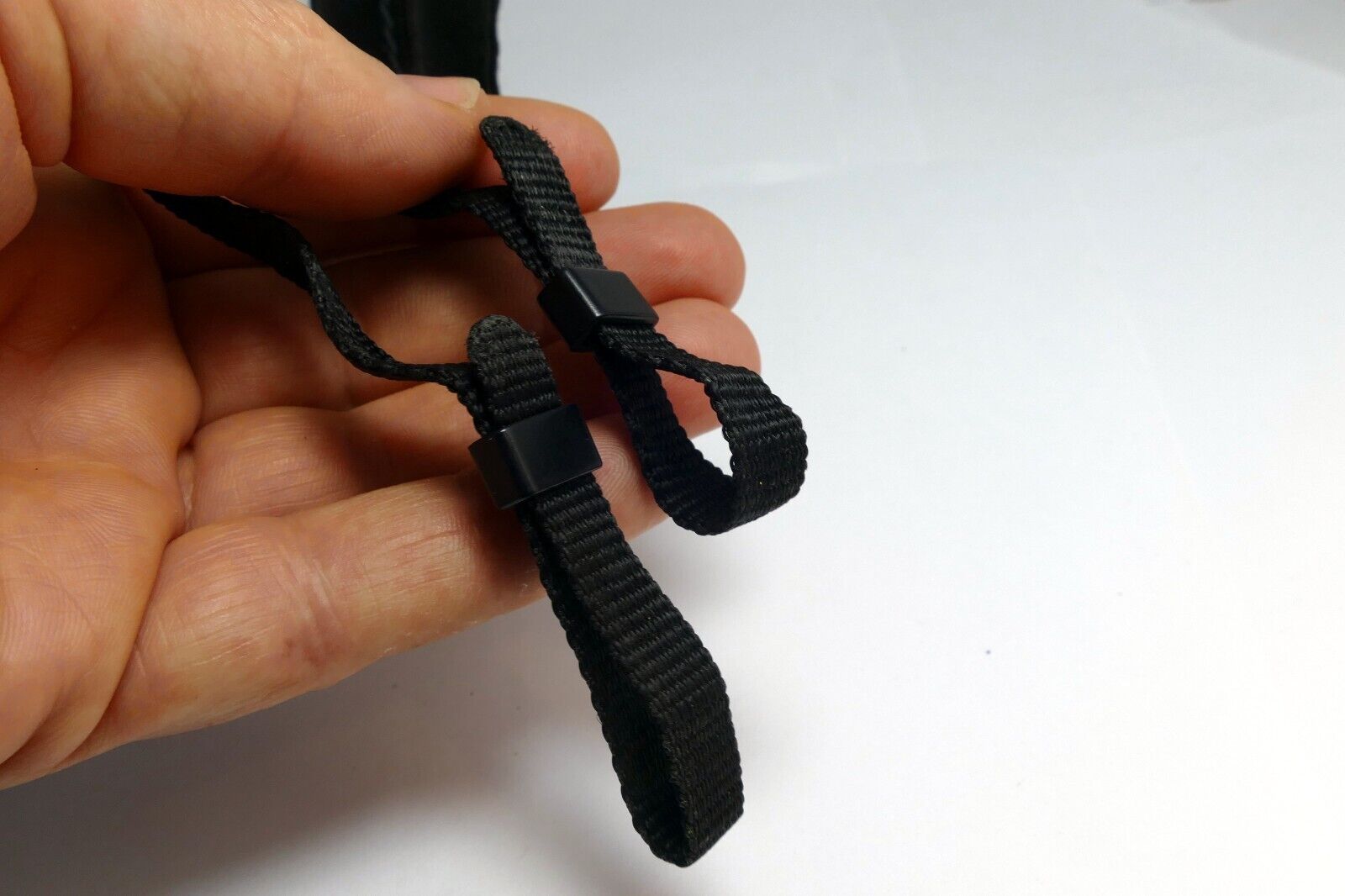 Canon Digital OES Camera Neck Shoulder  Strap Gray 4cm wide - Genuine  OEM