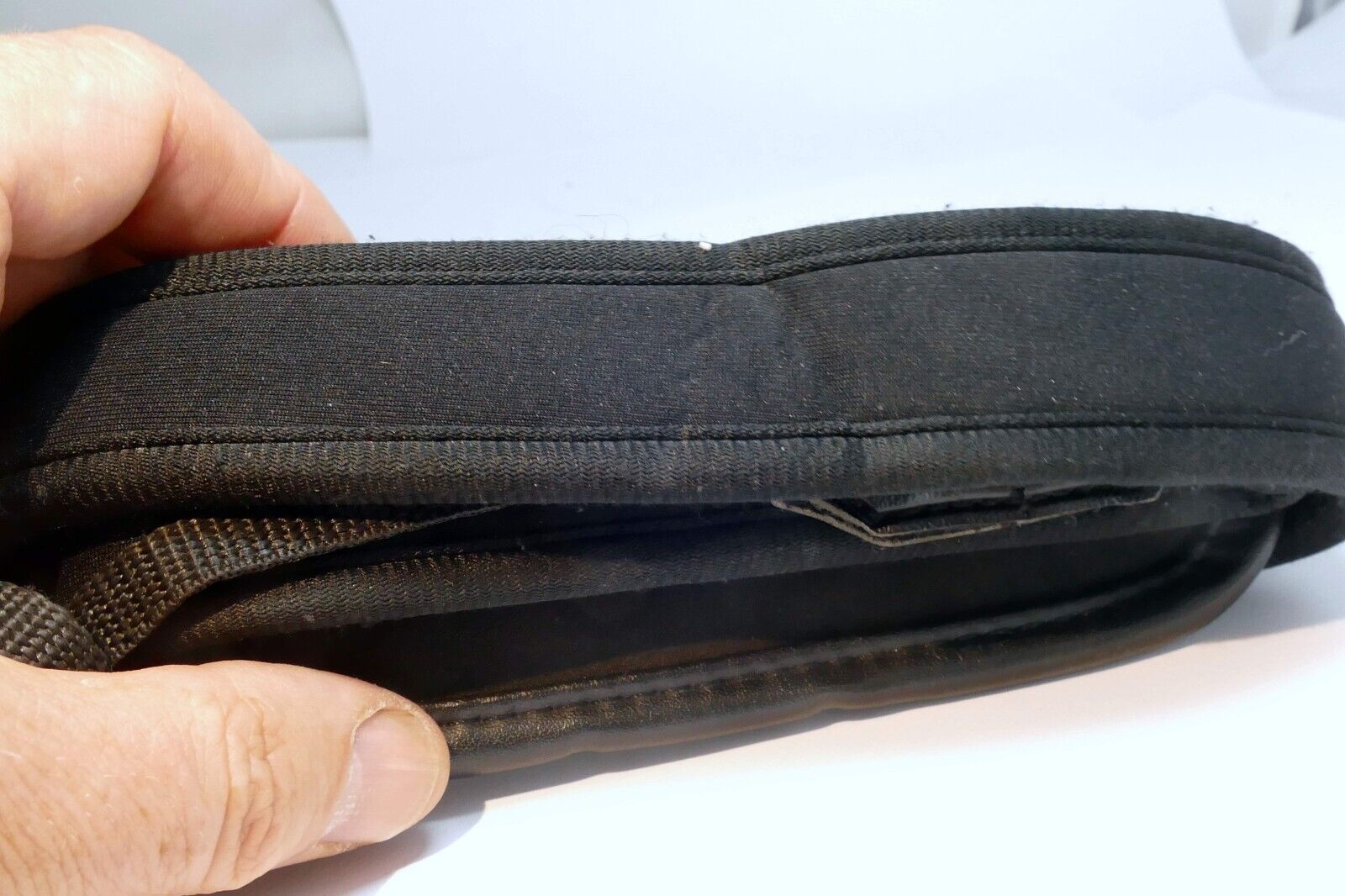 Black Neoprene Padded Shoulder Neck Strap 4cm wide for camera or case