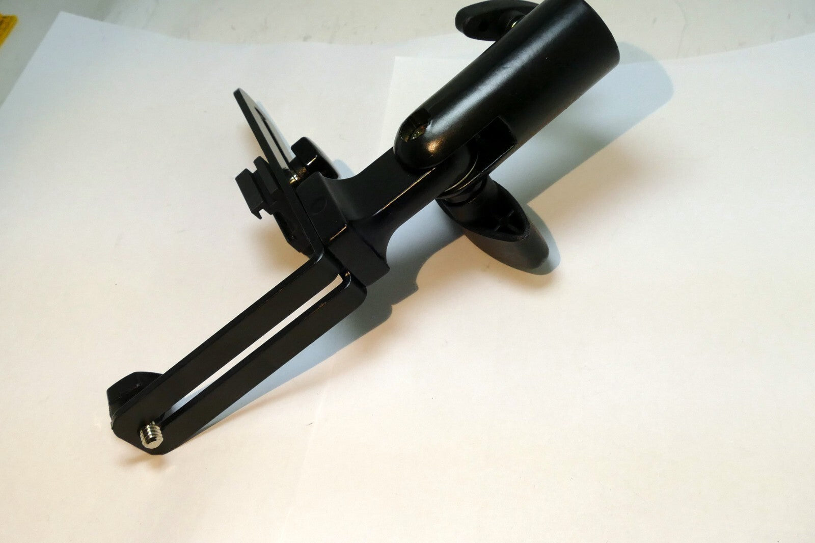 Flash tripod holder for umbrella bracket rail multi-flash