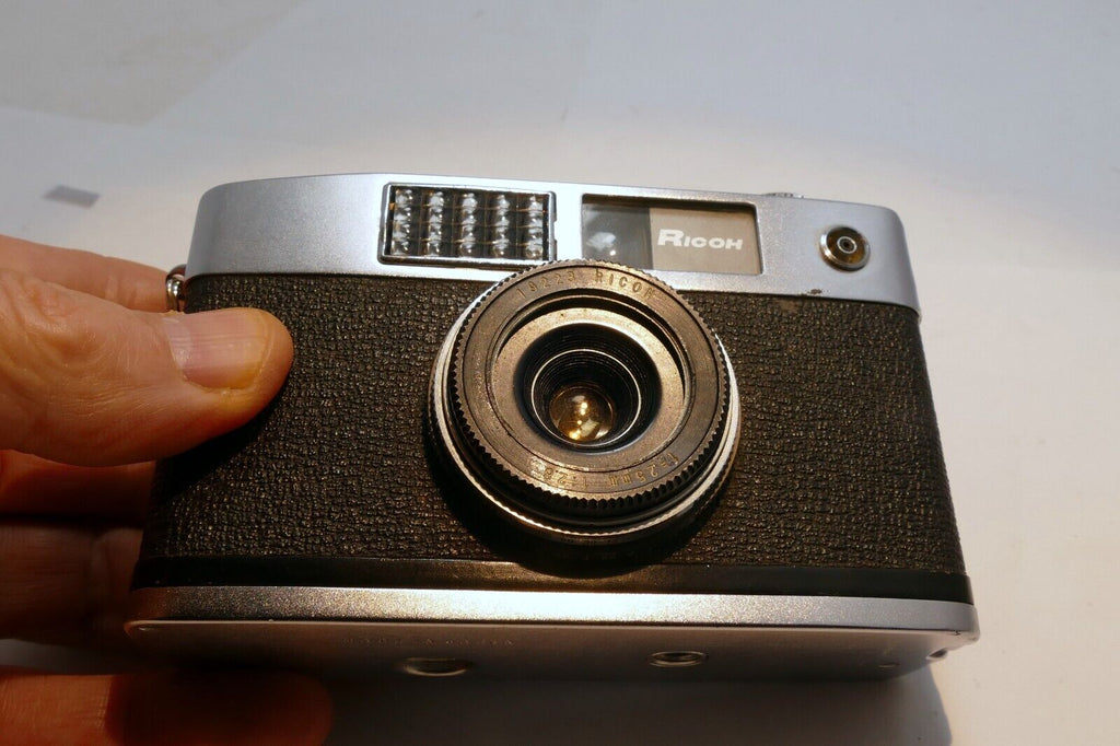 Ricoh Caddy Film 35mm half frame Camera w/ 25mm f2.8 lens - AS IS