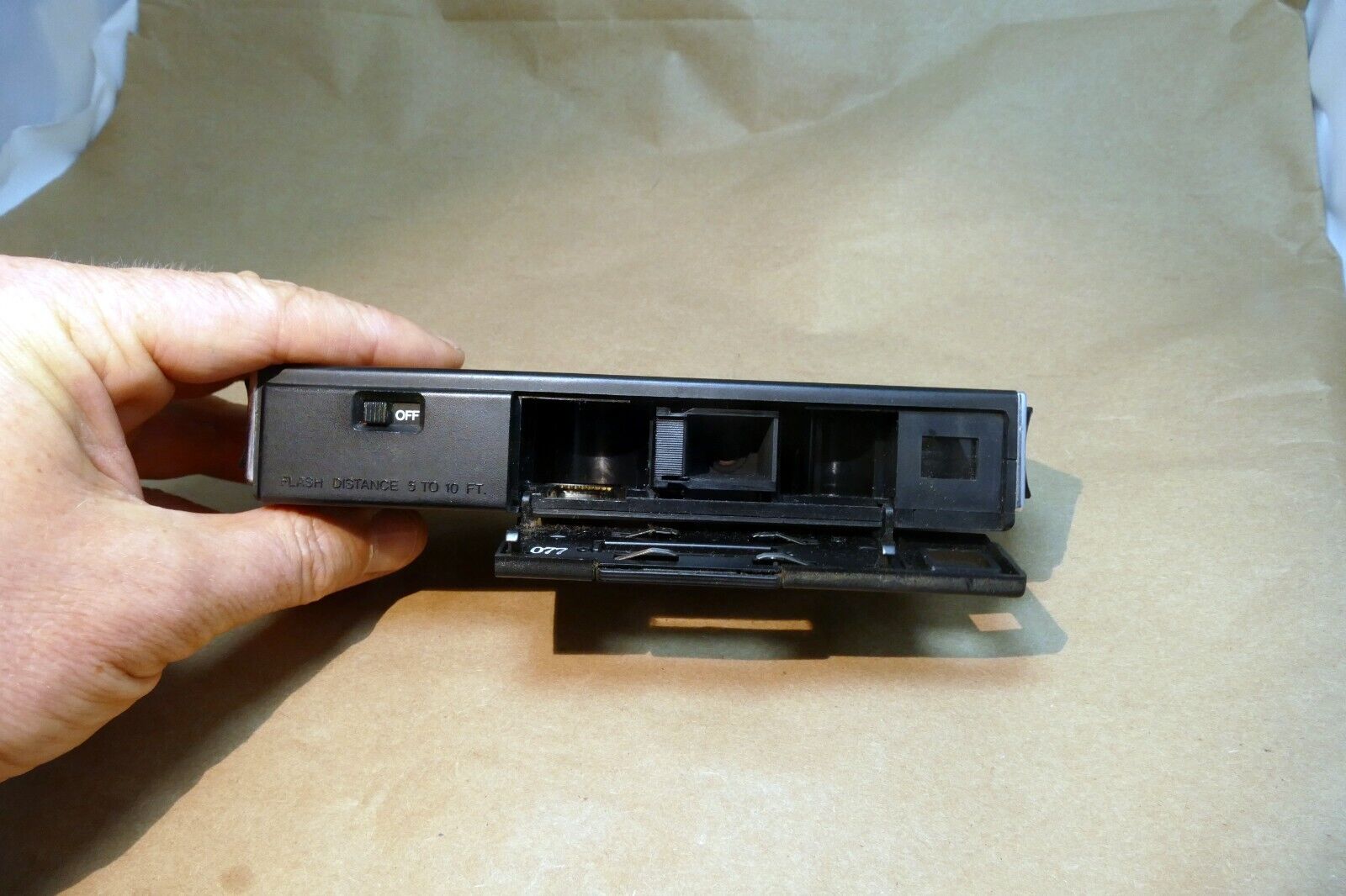 ITT 110 MagicFlash Camera - Vintage - Good condition