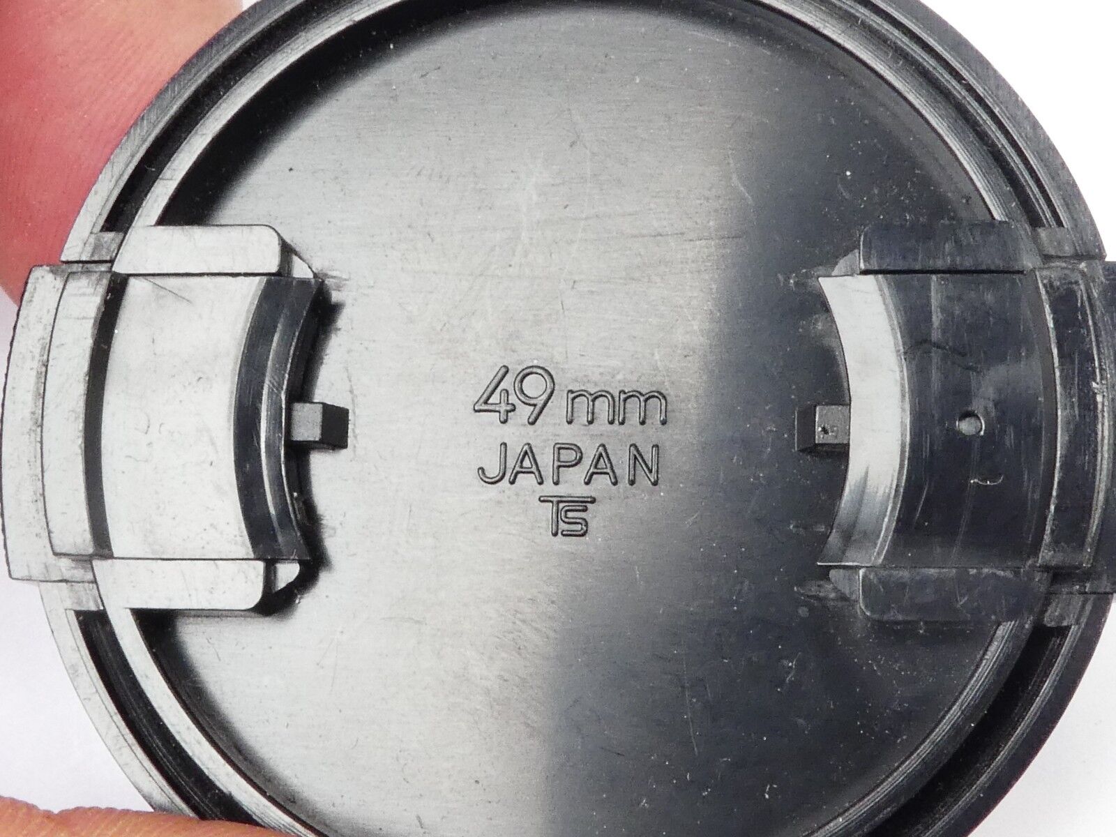 Used Bell&Howell 49mm Lens Front Cap Black snap-on type plastic Japan