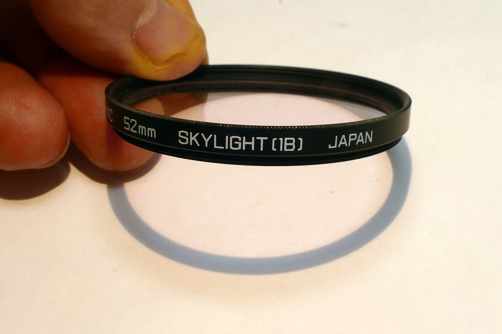 Hoya HMC 52mm Filter Sky 1B Skylight  lens made in Japan Multi-Coated
