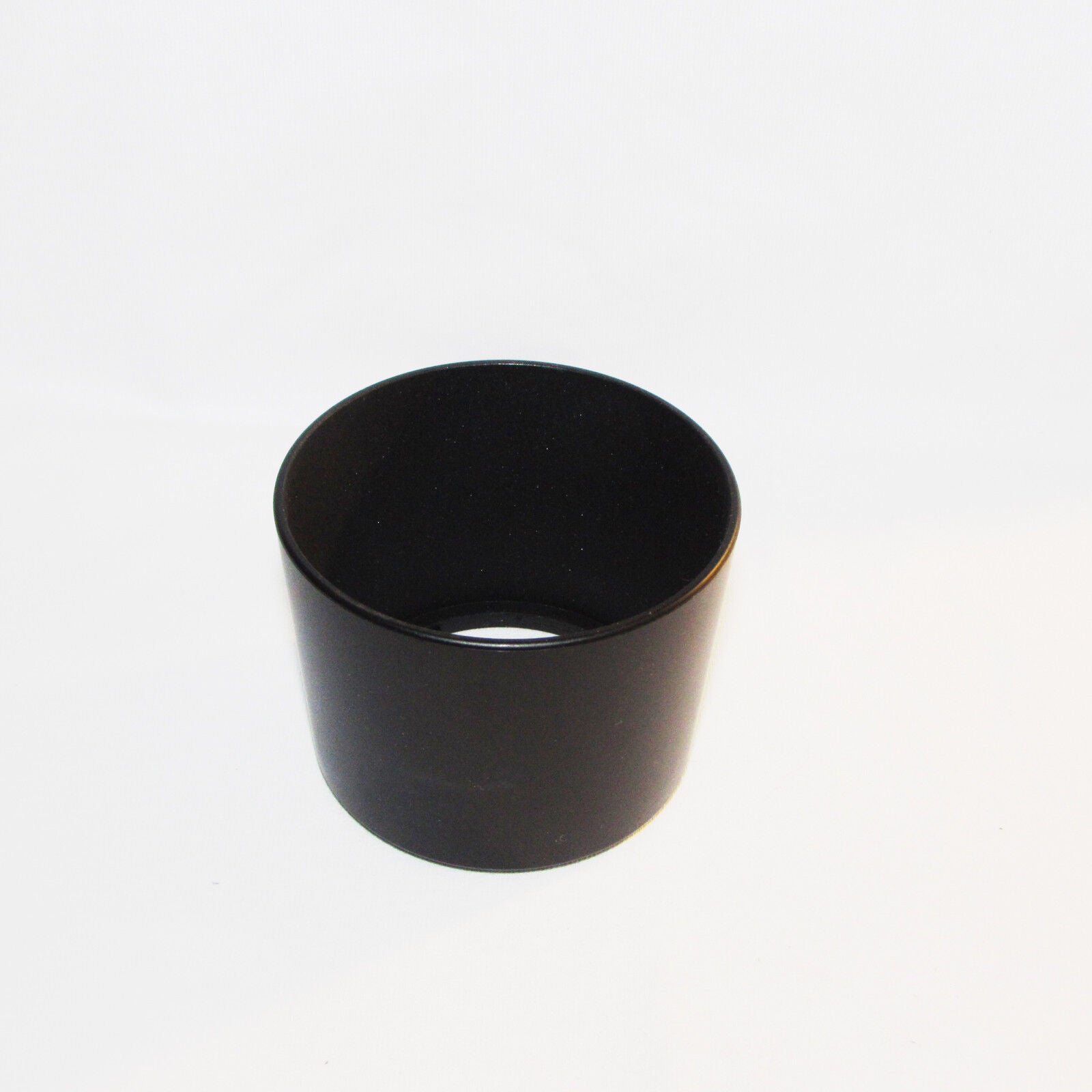59mm ID Lens Hood (twist on type) unknown brand B01919