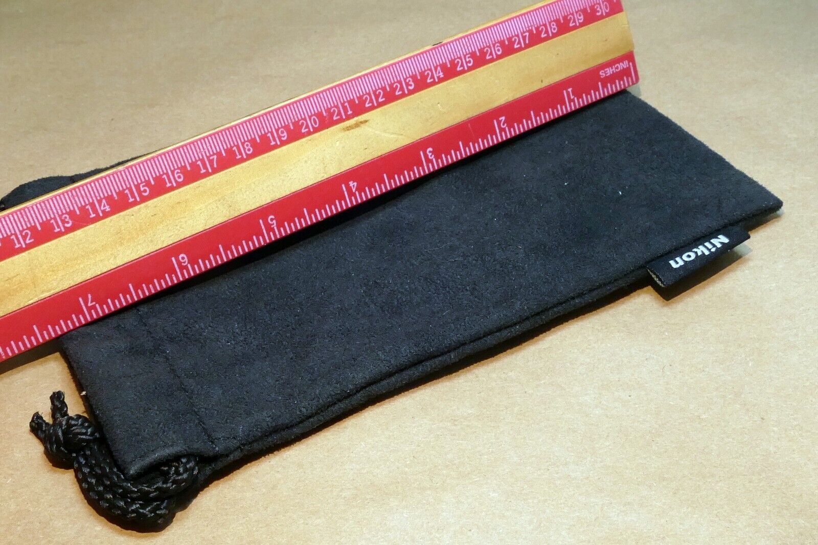 NIKON Soft Pouch Case  4X6" for 55-200mm AF-s VR lens