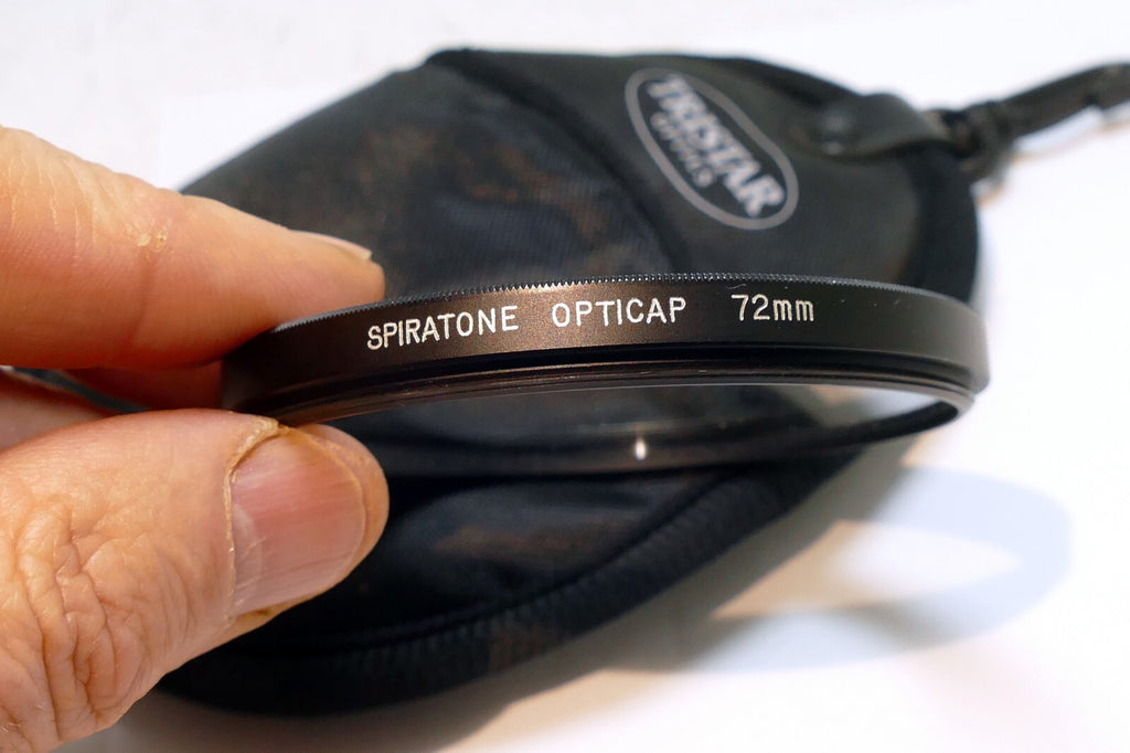 SPIRATONE 72mm UV Lens Filter w/ soft case