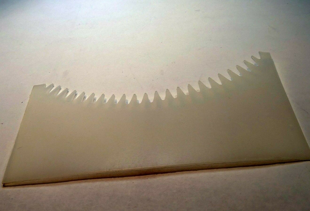 Lindahl Vignette White Mask 2X4.5" Serrated Bottom Arc  white high key