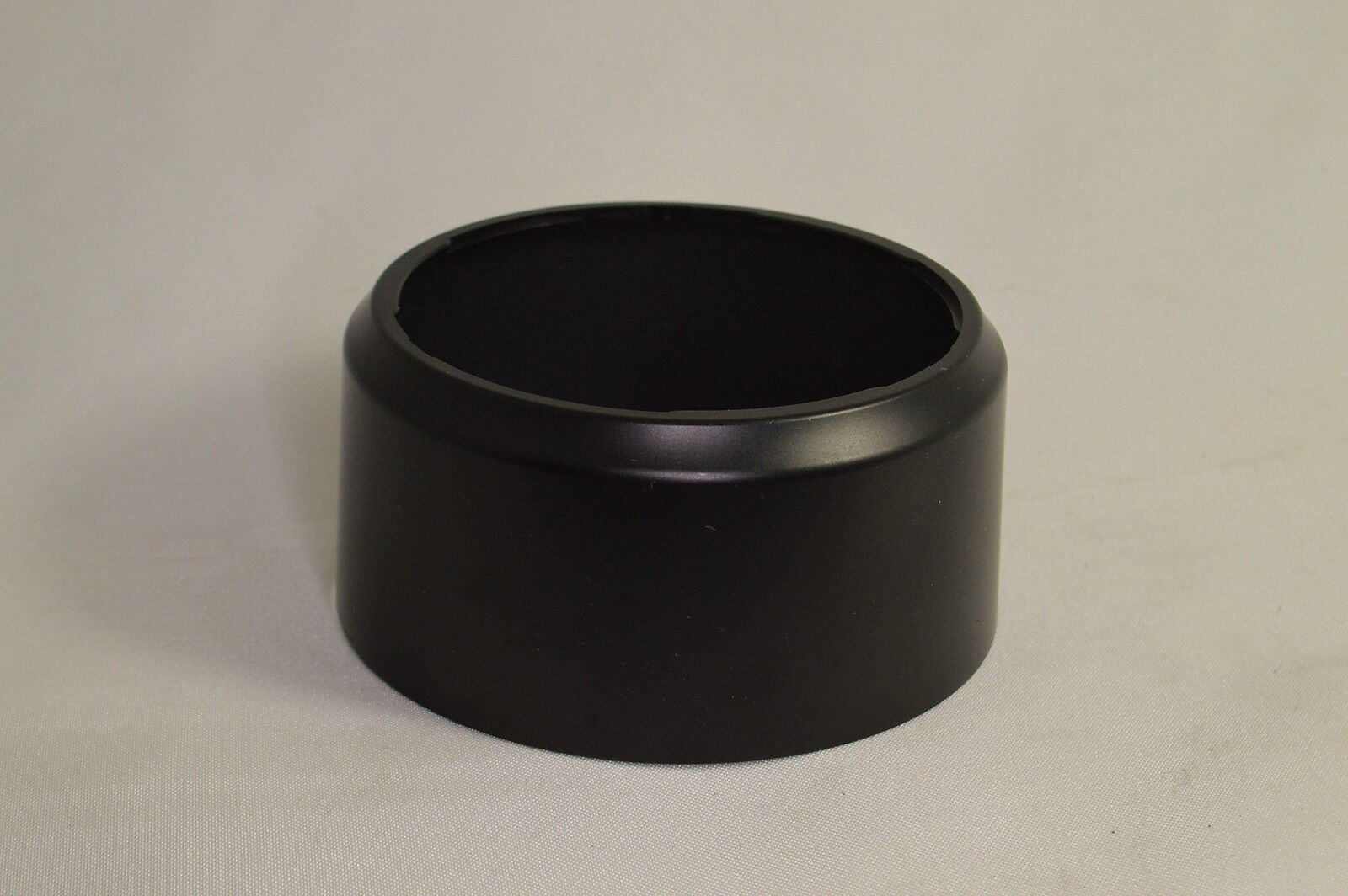 Plastic Lens Hood 65.6mm inner diameter (unknown brand) O205044