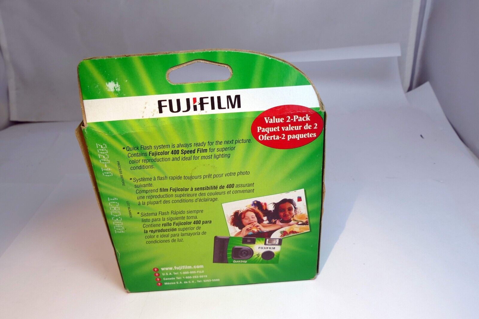 FujiFilm Quick Snap 35mm Cameras 2 Pack Continuous Flash Exp. 2020
