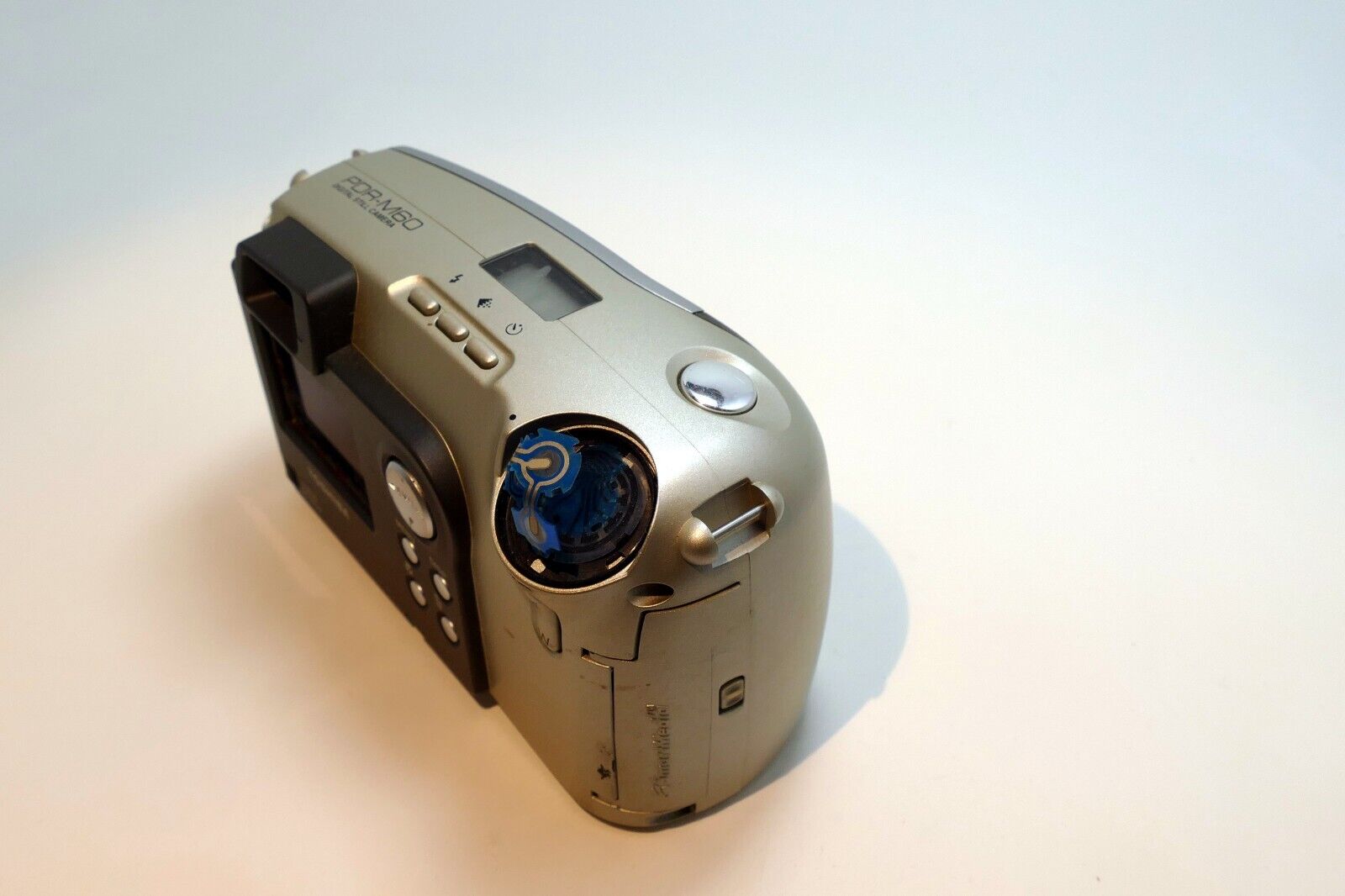 Toshiba PDR M25 2.2MP Digital Camera - Damaged, AS IS for Parts or Repair