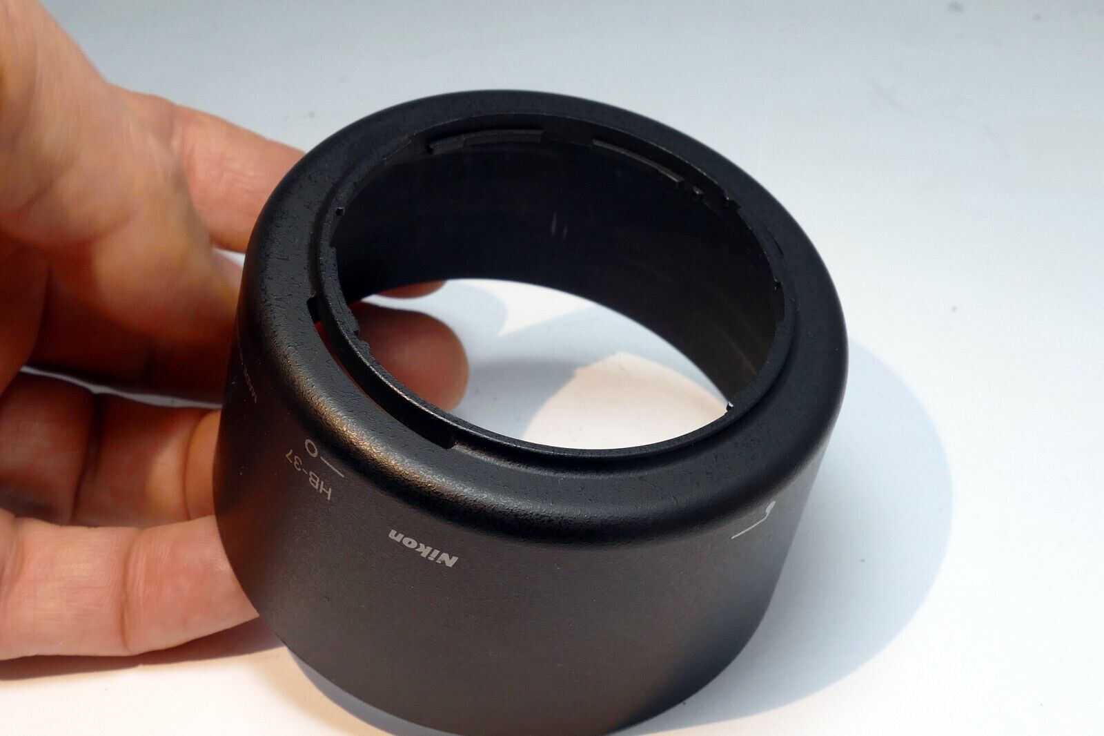 HB-37 Lens Hood Shade for 55-200mm f4-5.6G VR Zoom - MINT  Nikon Nikkor OEM