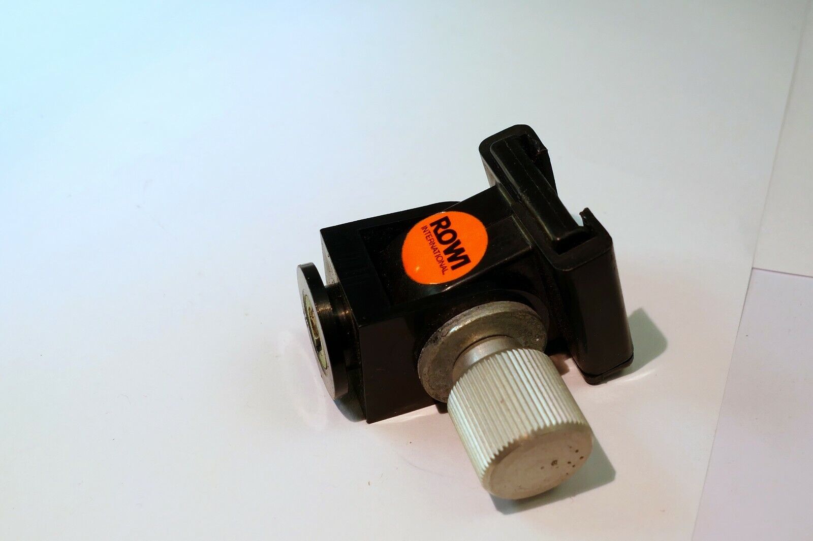 ROWI International Pivoting Tripod Adapter for flash 1/4" screw