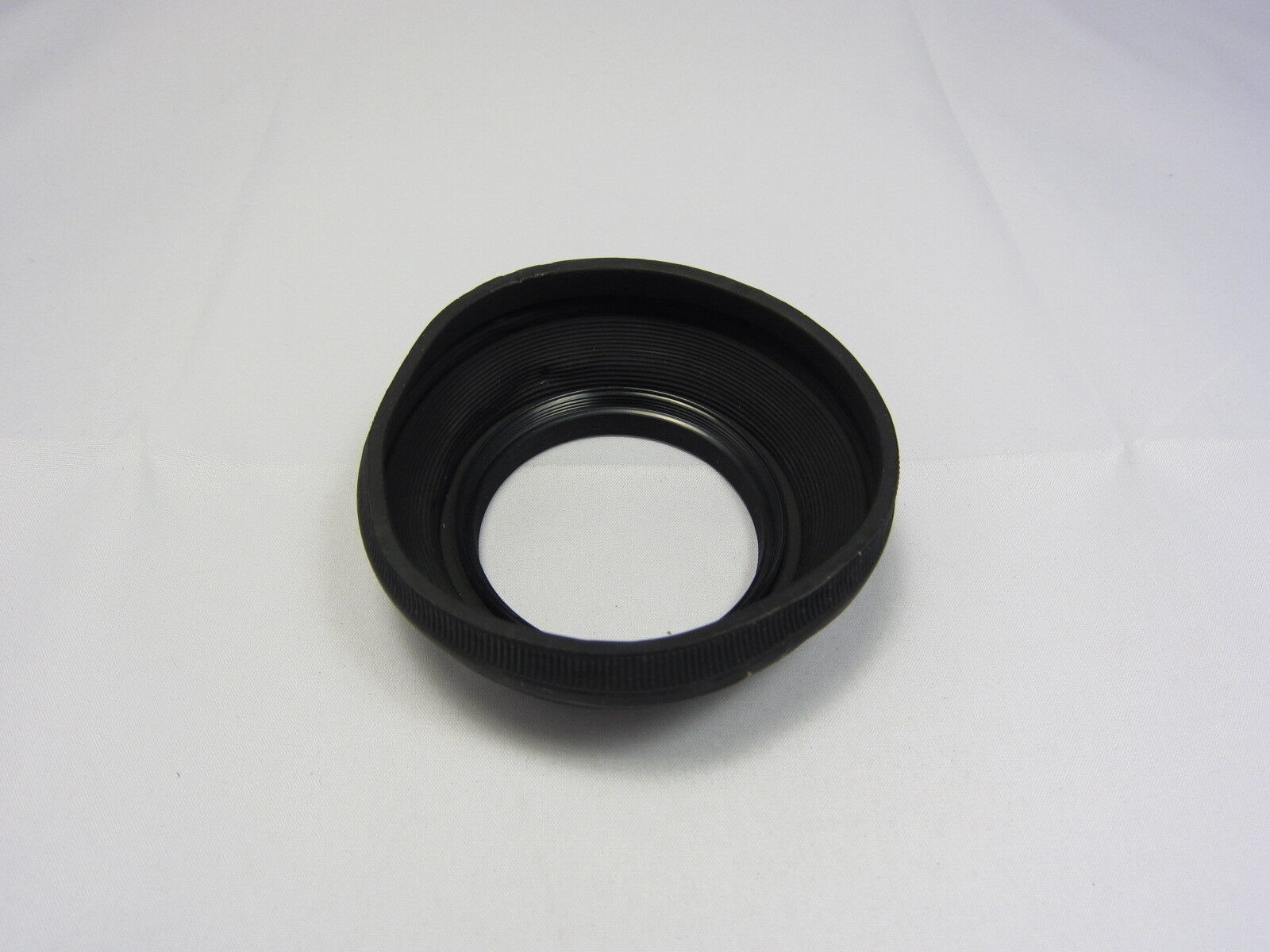 Generic Brand 52mm screw in Rubber Lens Hood Made in Korea vintage