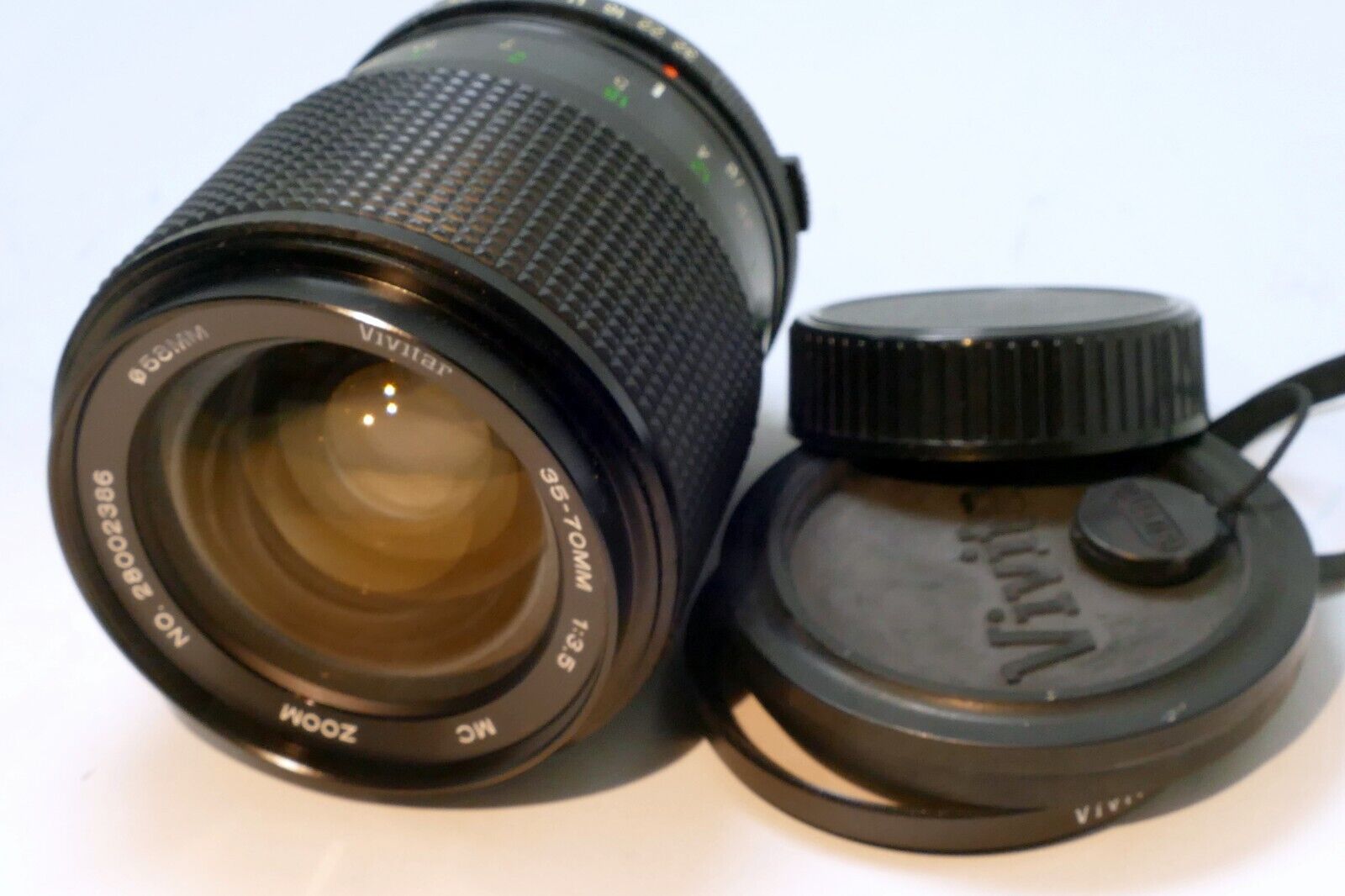 Vivitar 35-70mm f3.5 Manual Focus constant Aperture zoom Lens - Olympus OM mount