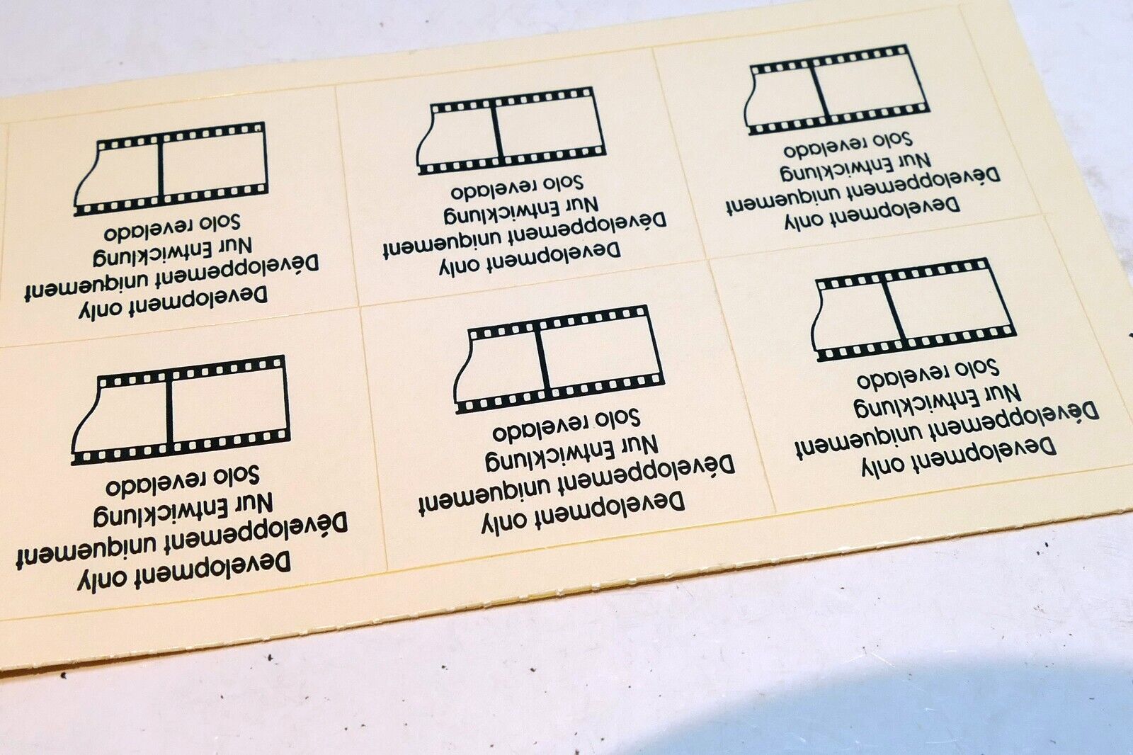 12 35mm film development stickers (panorama standard only)