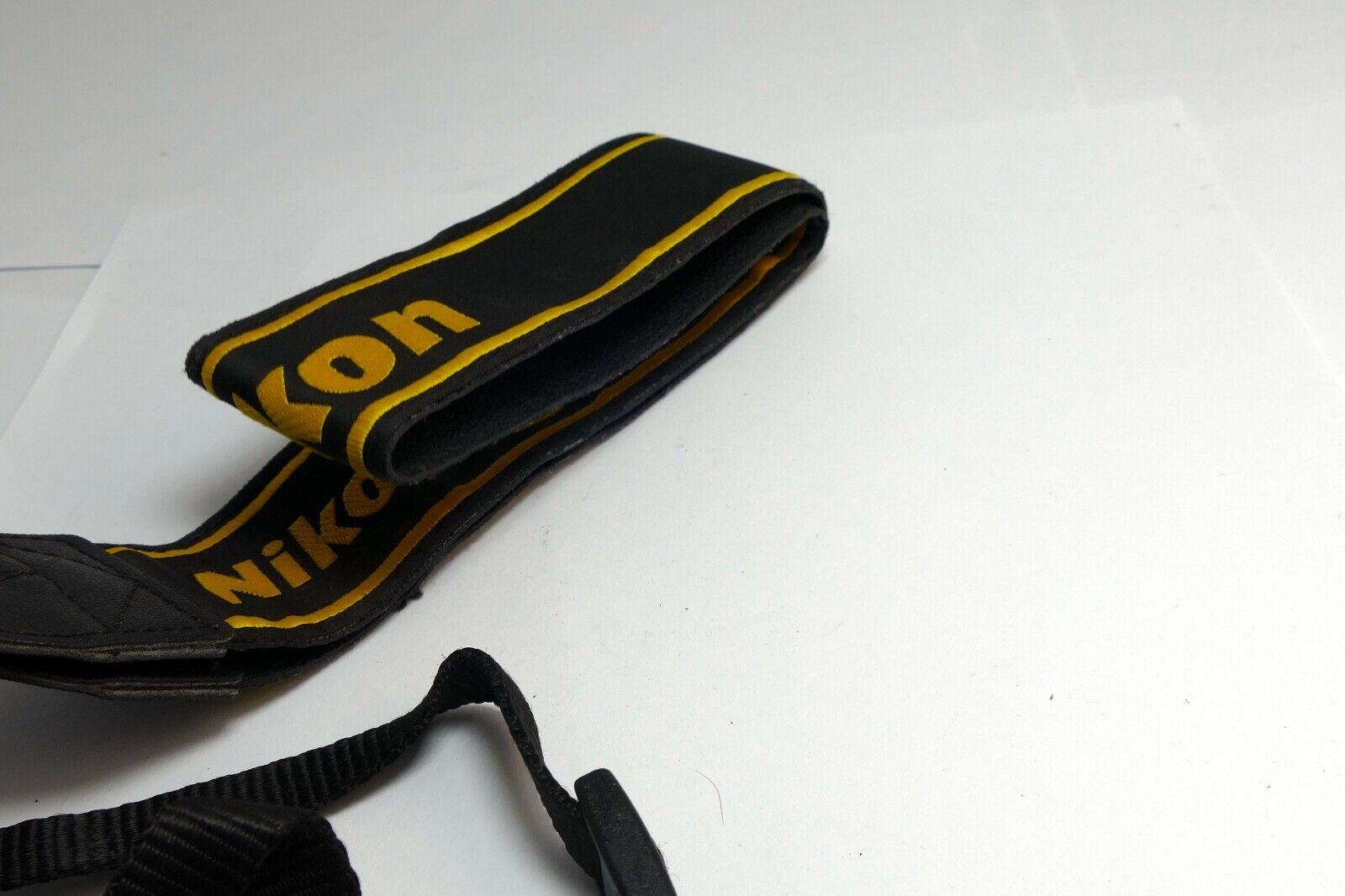 Nikon D-850 AN-DC18 Shoulder neck Strap for D850 Digital cameras