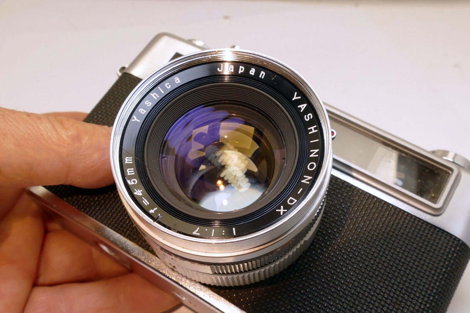 Yashica Electro 35 camera with 45mm f1.7 lens AS IS missing battery cover parts